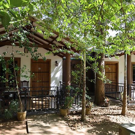 Max Safari Villa Udawalawe Dış mekan fotoğraf