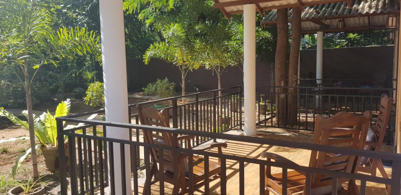 Max Safari Villa Udawalawe Dış mekan fotoğraf