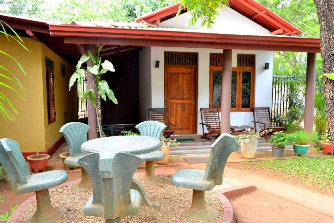 Max Safari Villa Udawalawe Dış mekan fotoğraf